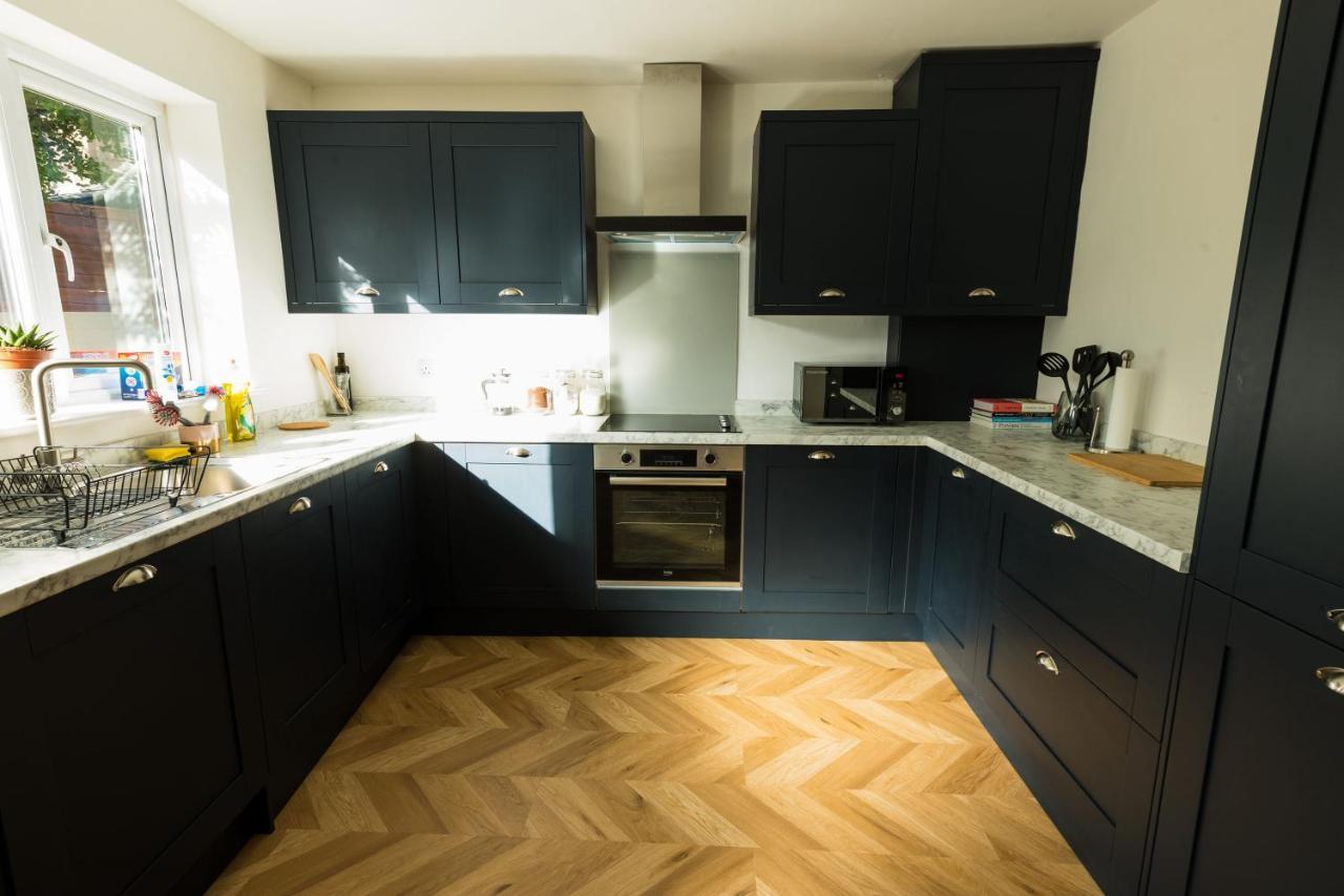 Amazing New 3 Double Bed House In Staple Hill! Apartment Bristol Exterior photo