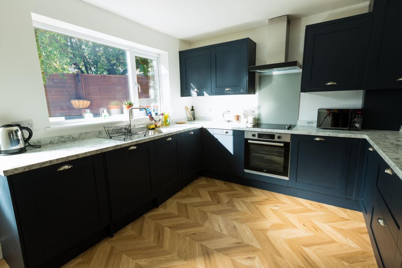 Amazing New 3 Double Bed House In Staple Hill! Apartment Bristol Exterior photo